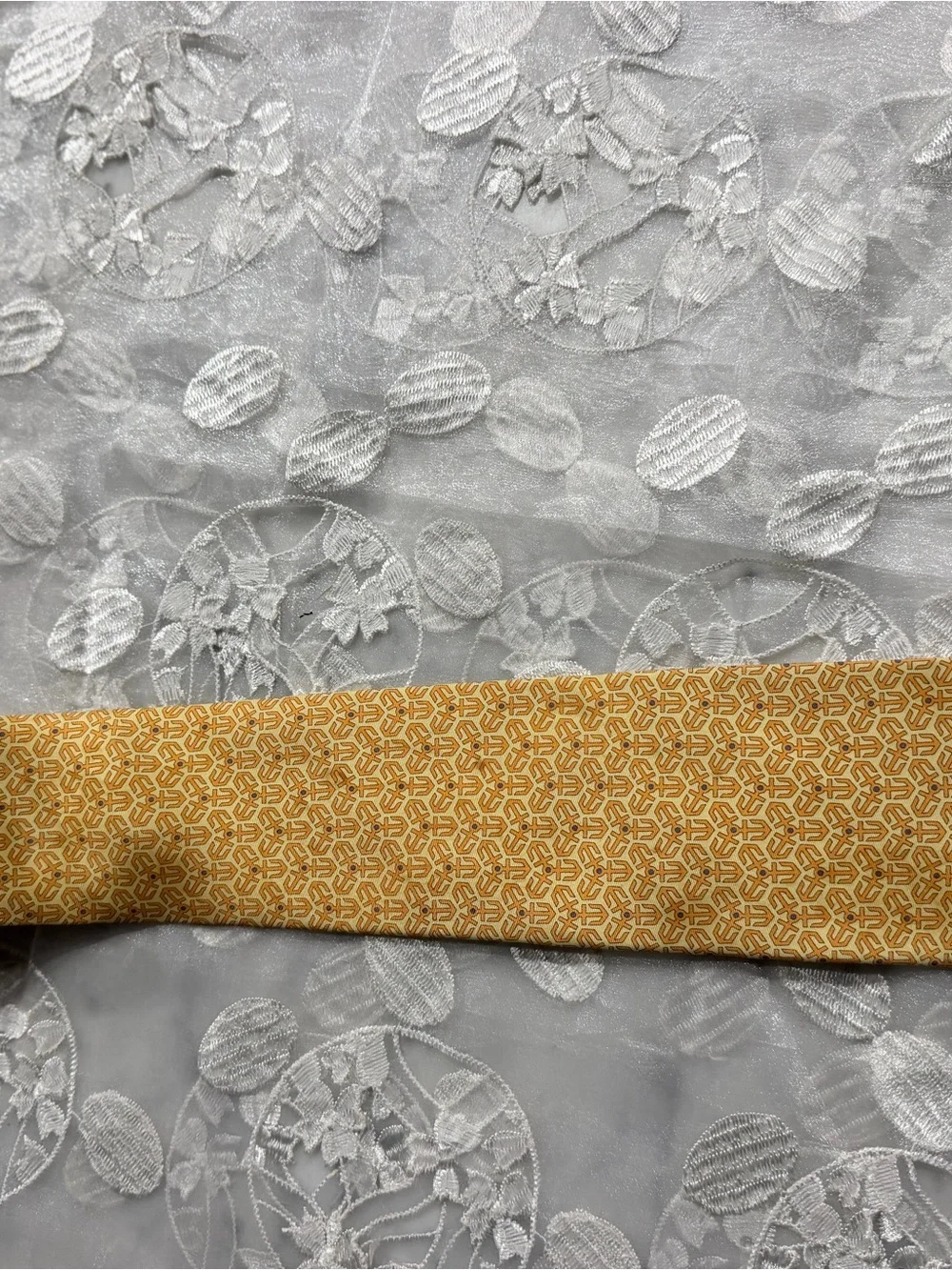 Hermes elegant waist