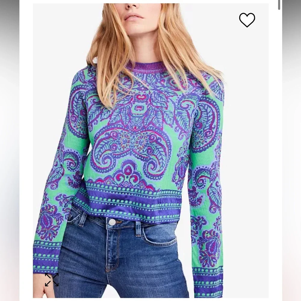 Free People Size XS Purple Green Printed New‎ Age Cropped Sweater