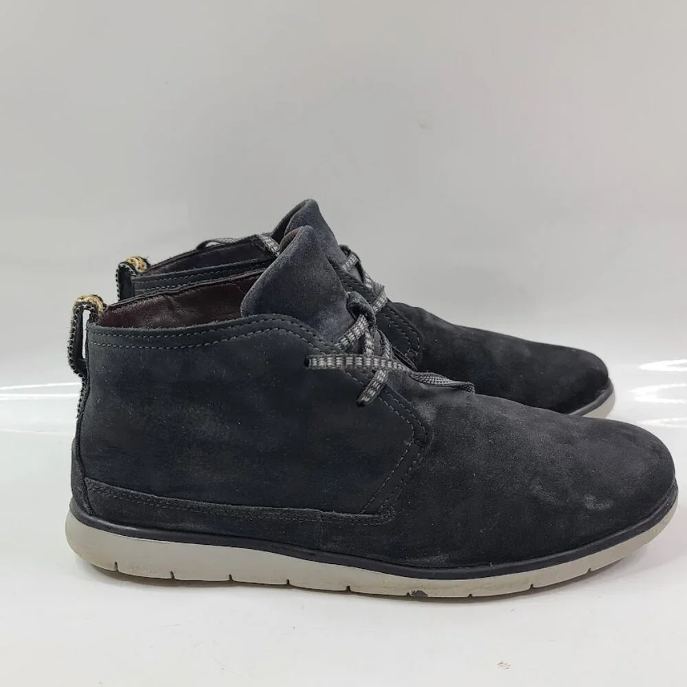 UGG men black