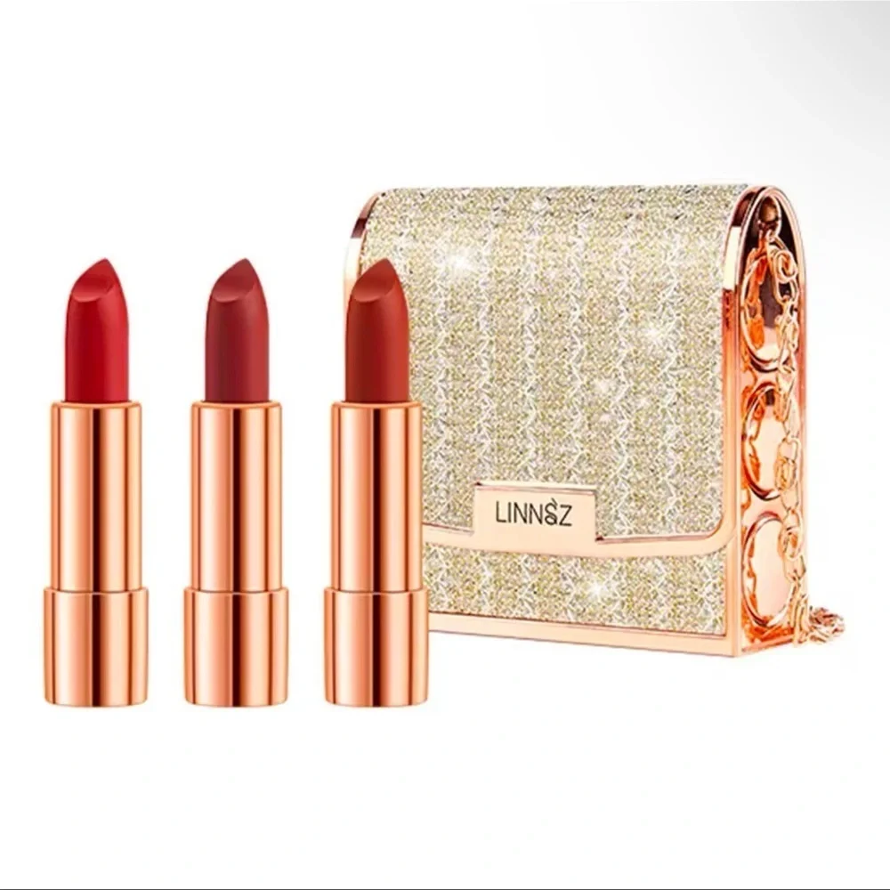 N/A lipstick purse