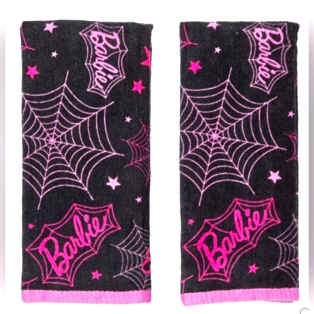 New Target exclusive Barbie Halloween Hand towel 2-pack 100% cotton, black, pink