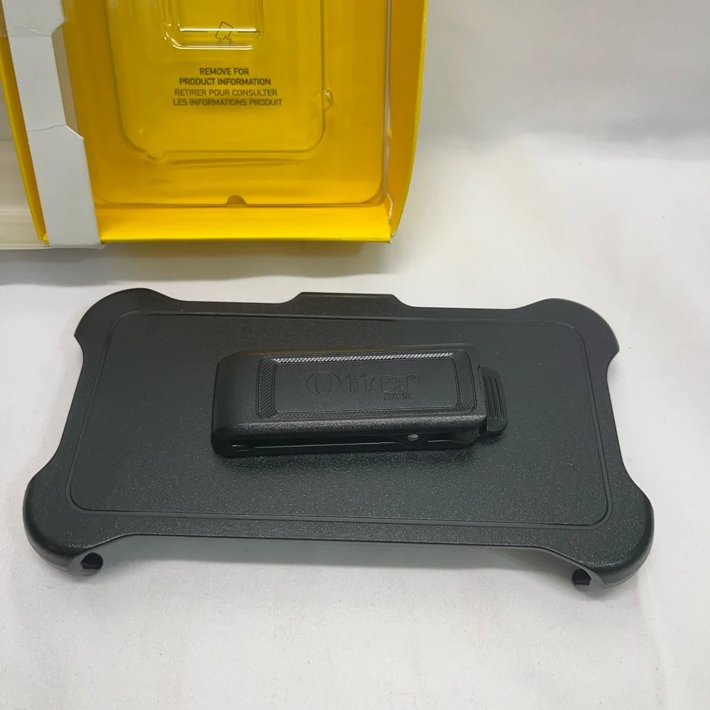 OtterBox black defender