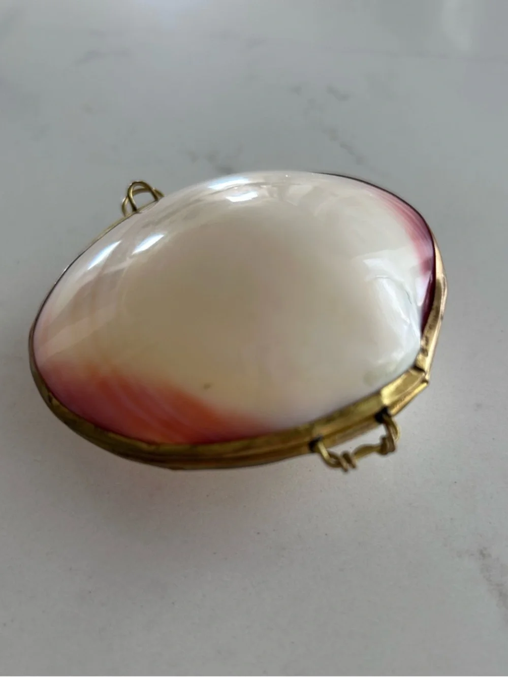 Unbranded vintage capiz