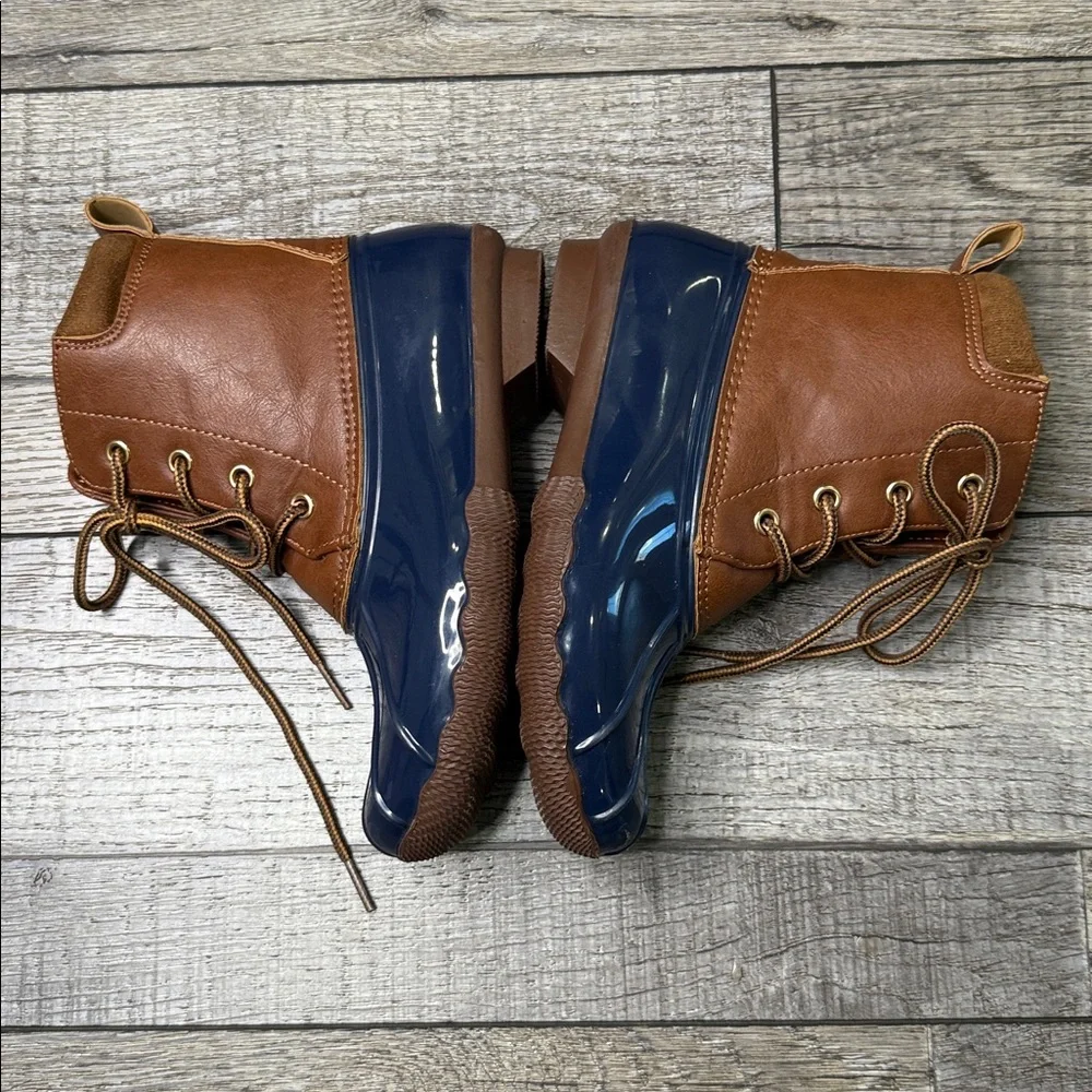 Laundry by Design waterproof boots