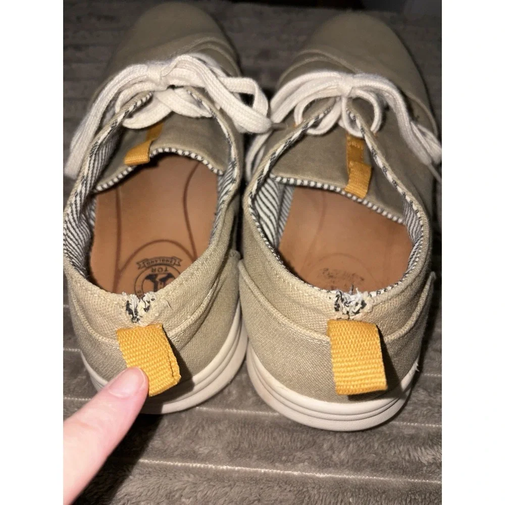 Clarks men size