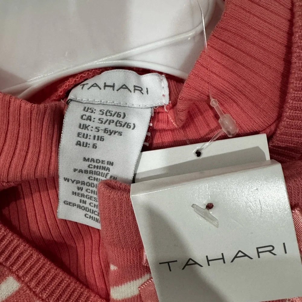 Tahari chic sweater