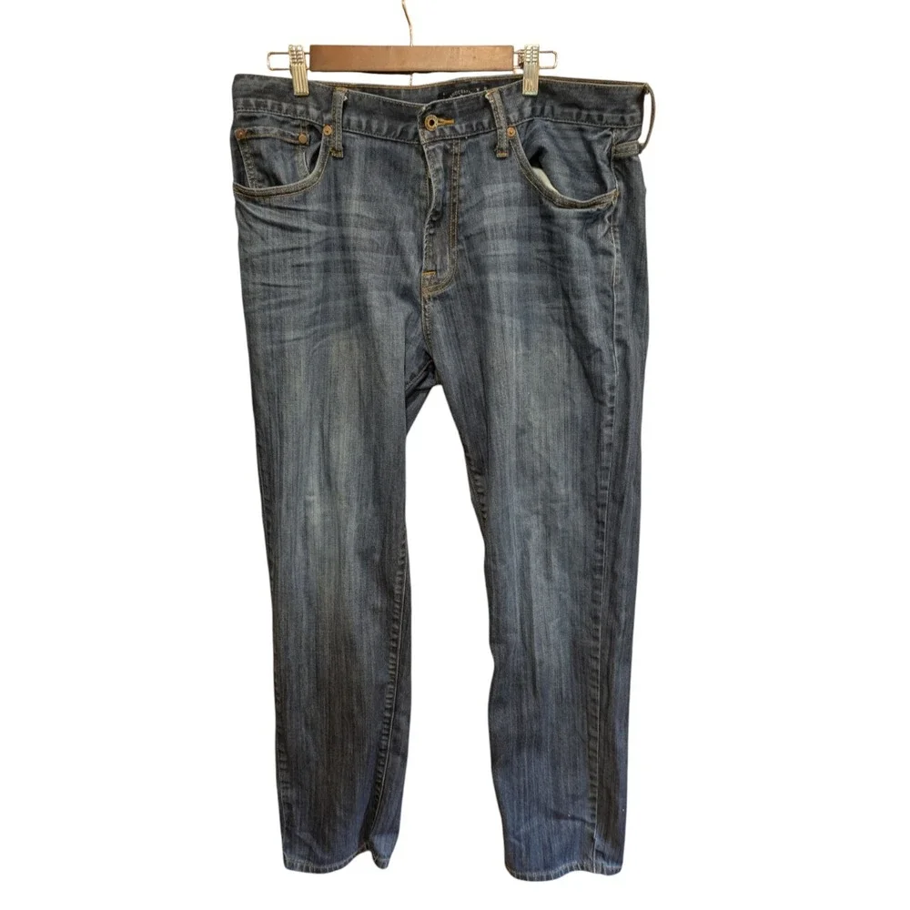 Lucky Brand 221 Vintage Straight Mens 36X32 Blue Denim‎  jeans distress