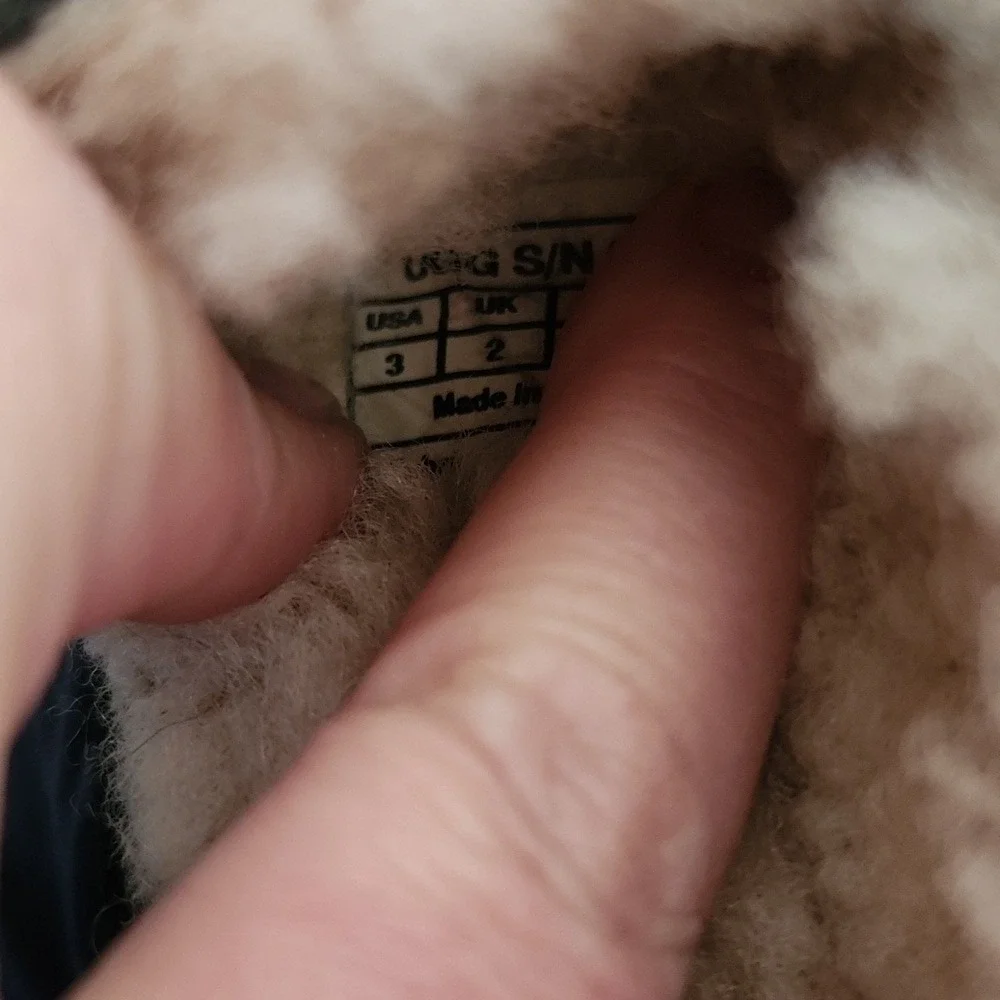 UGG sporty slippers