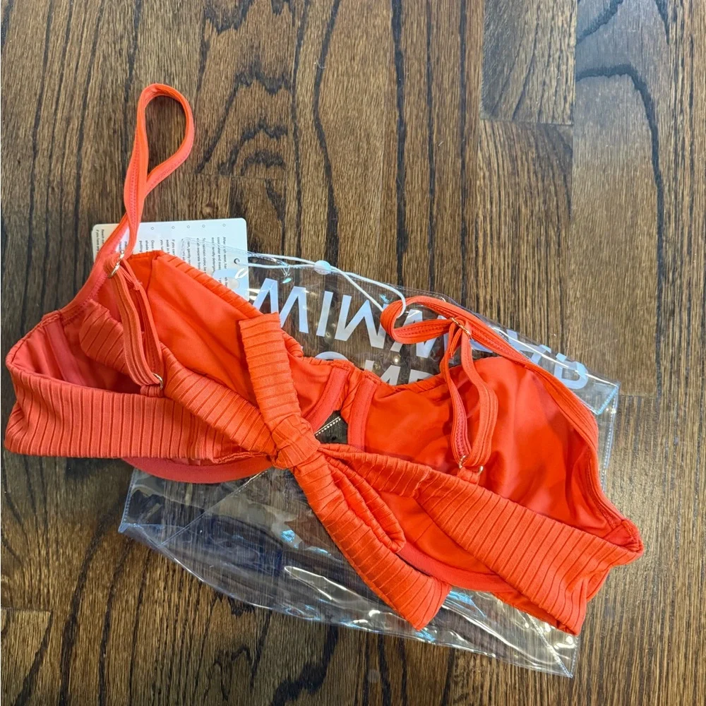 Monday Swimwear ribbed fabric