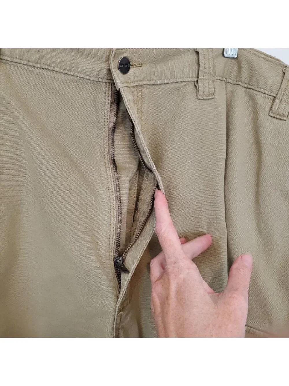 Carhartt khaki relaxed