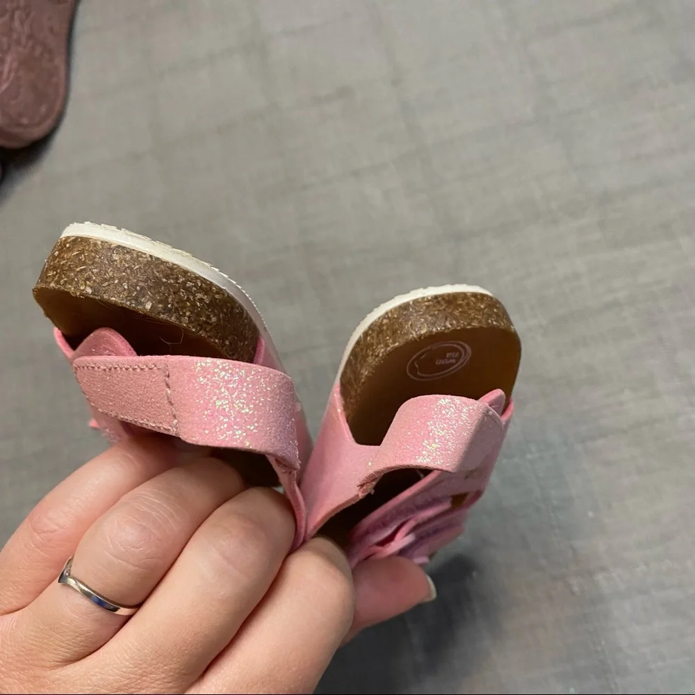 Toddler Girls Sandals Lot Size 5 Wonder Nation Smartfit Crazy 8 Gold Glitter