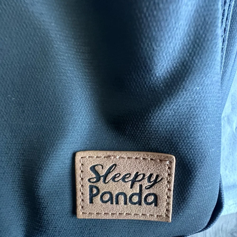 Sleepy Panda, stylish durable