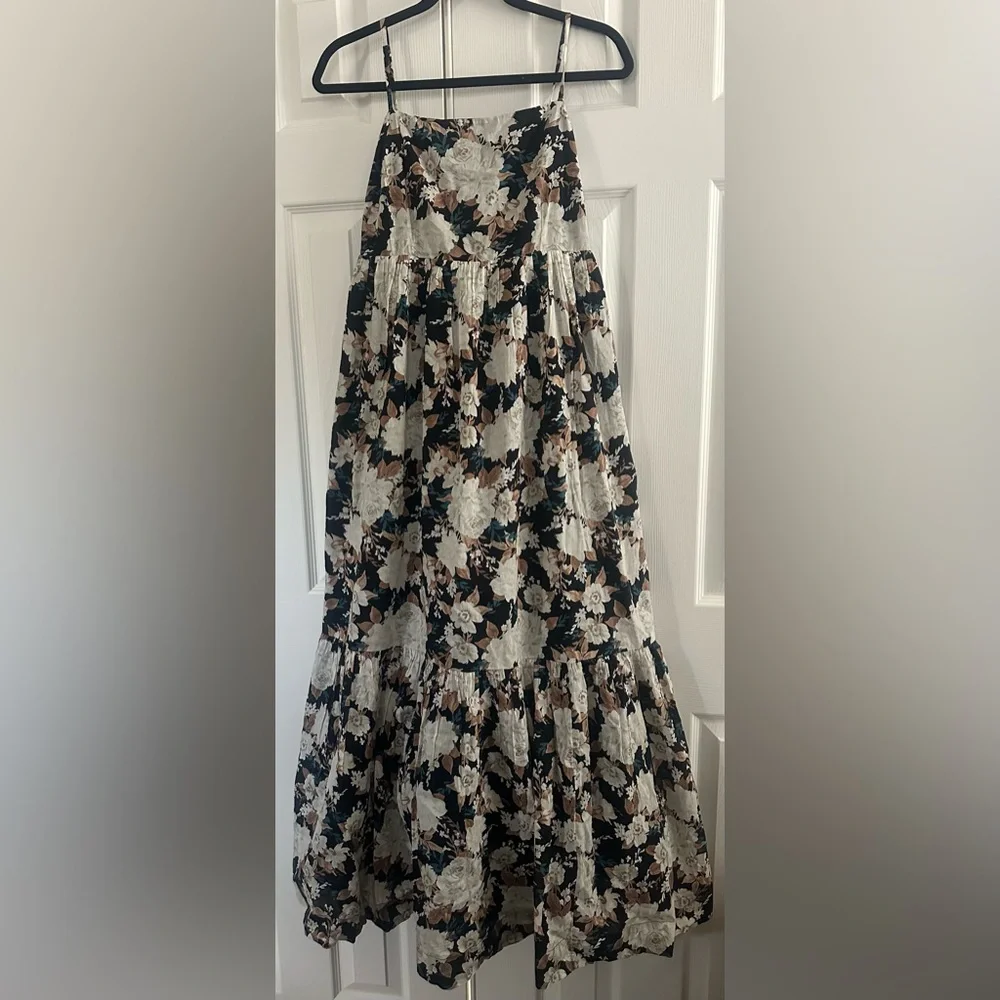 Abercrombie & Fitch Maxi dress size medium Low Back Babydoll floral