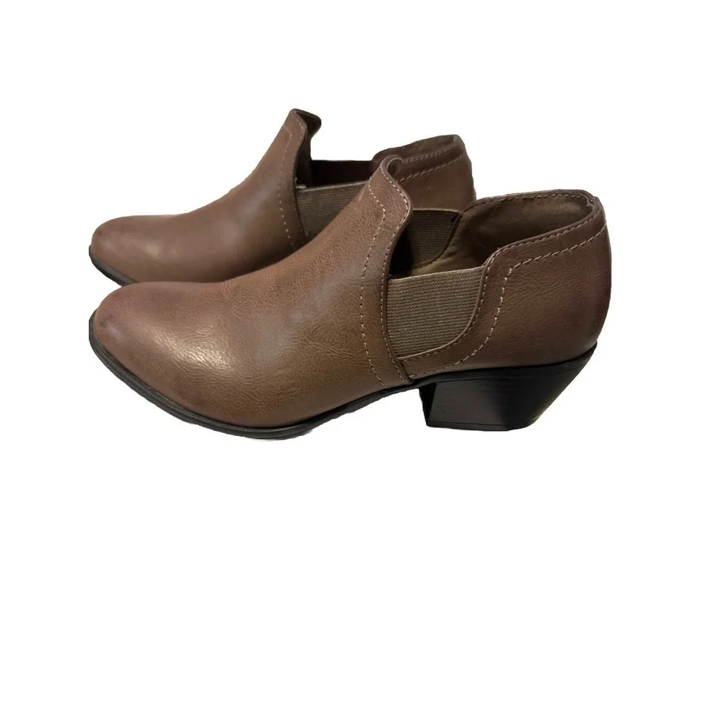 Weatherproof‎ Vintage Womens Short Boots Size 8M Cynthia, Faux Leather Boots