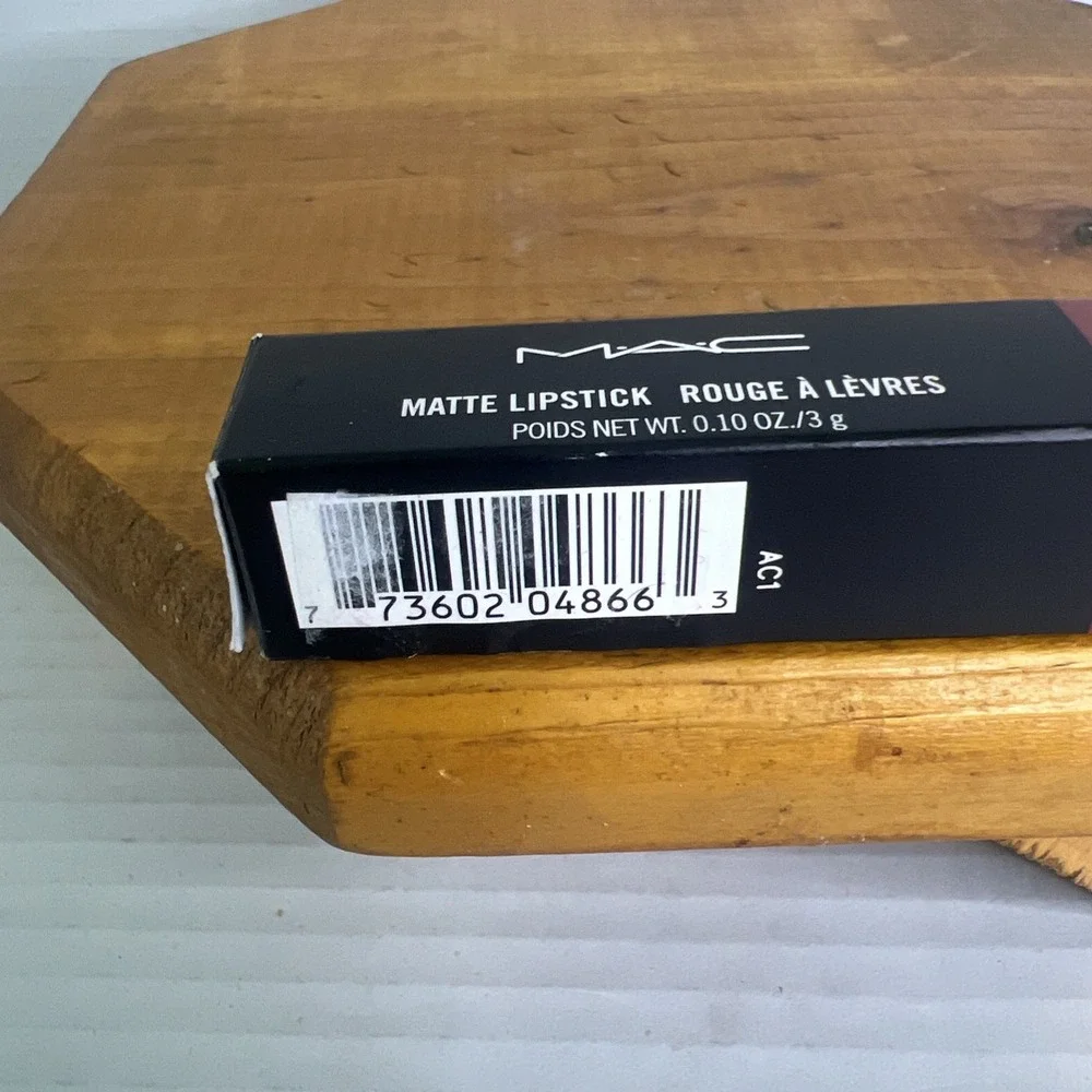 MAC Cosmetics mac matte
