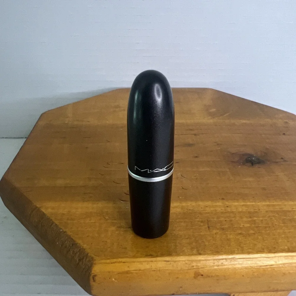 MAC Cosmetics mac matte