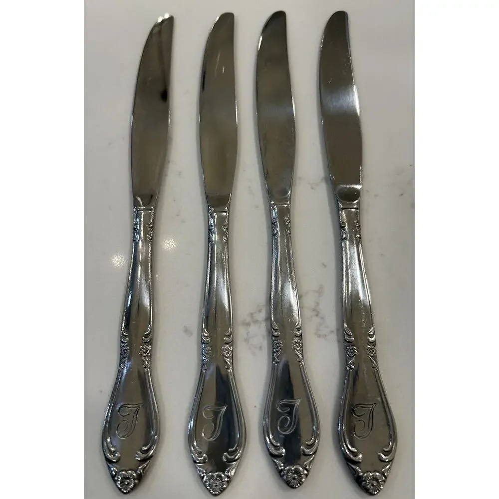 Vtg‎ Set of 4 Dinner Knives “T” Monogram Custom Made Floral Stainless Flatware