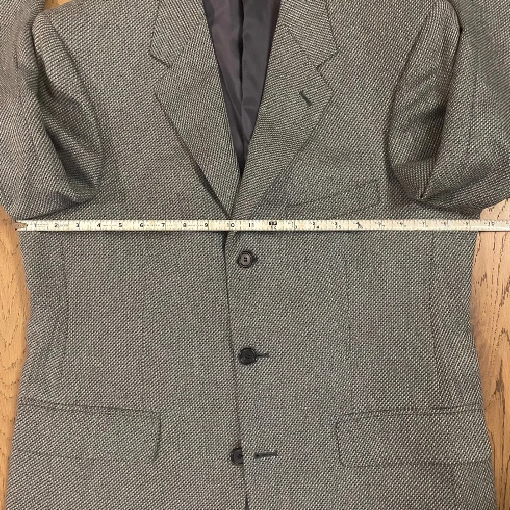 Norm Thompson notch wear