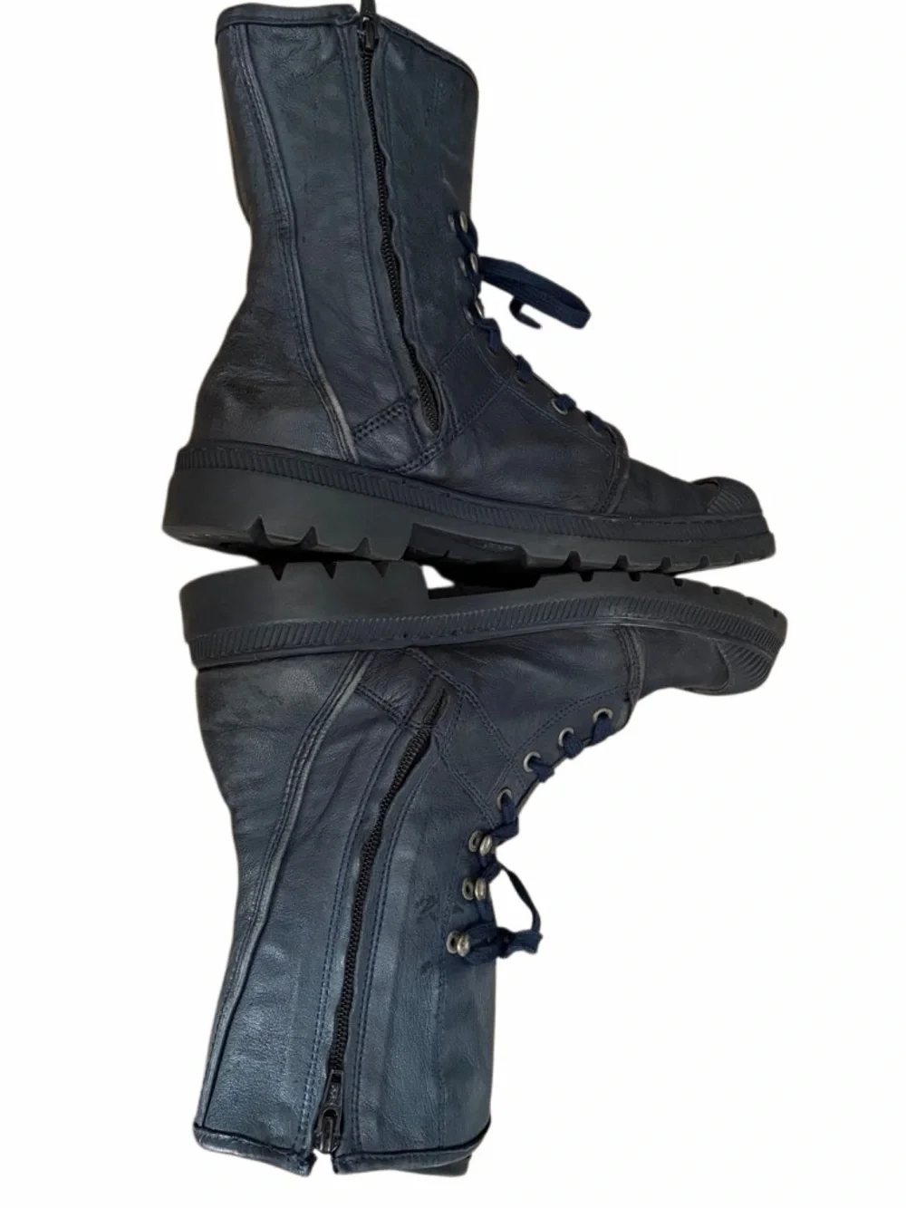 Pataugas black leather