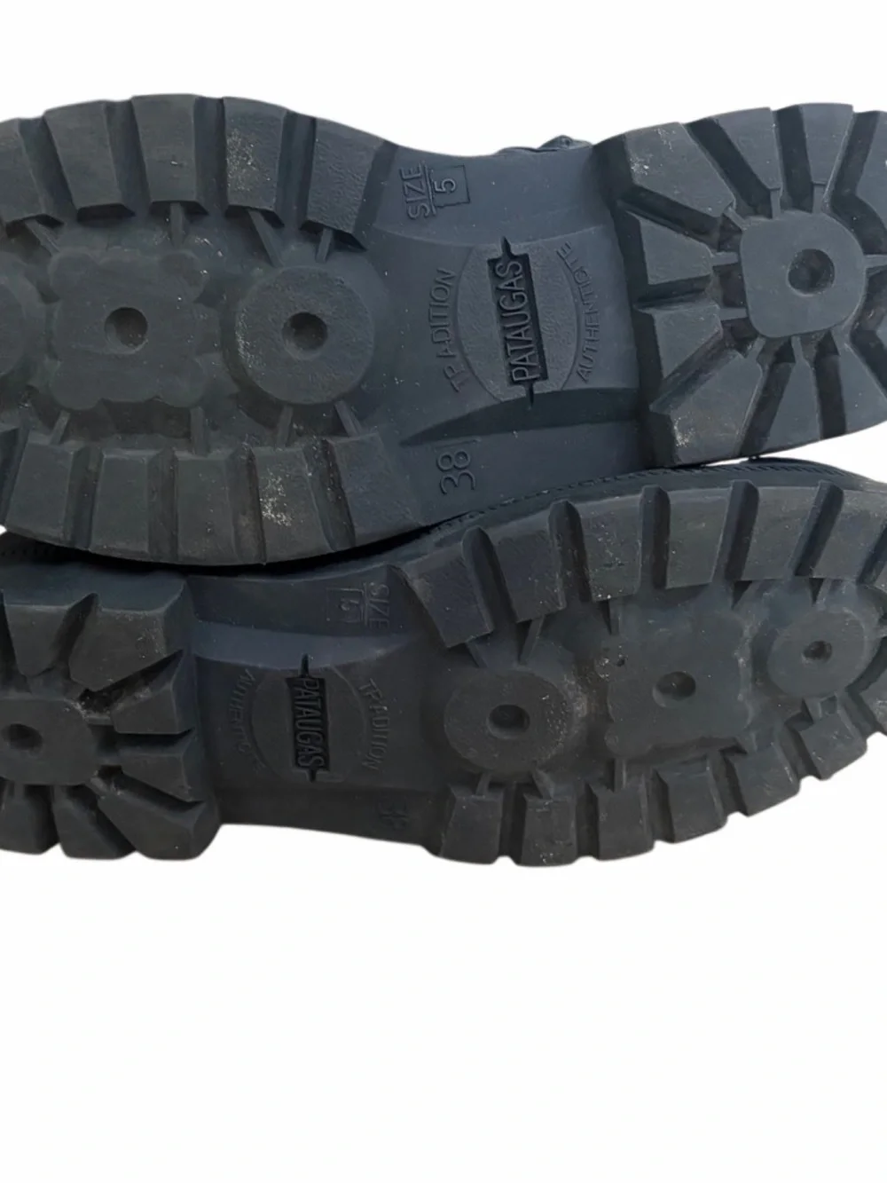 Pataugas black leather