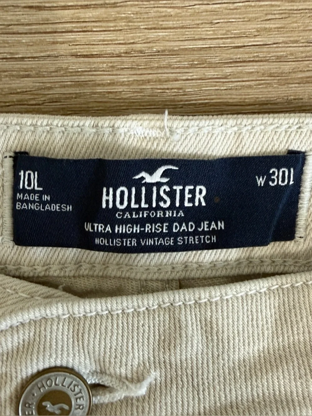 Hollister marks pants