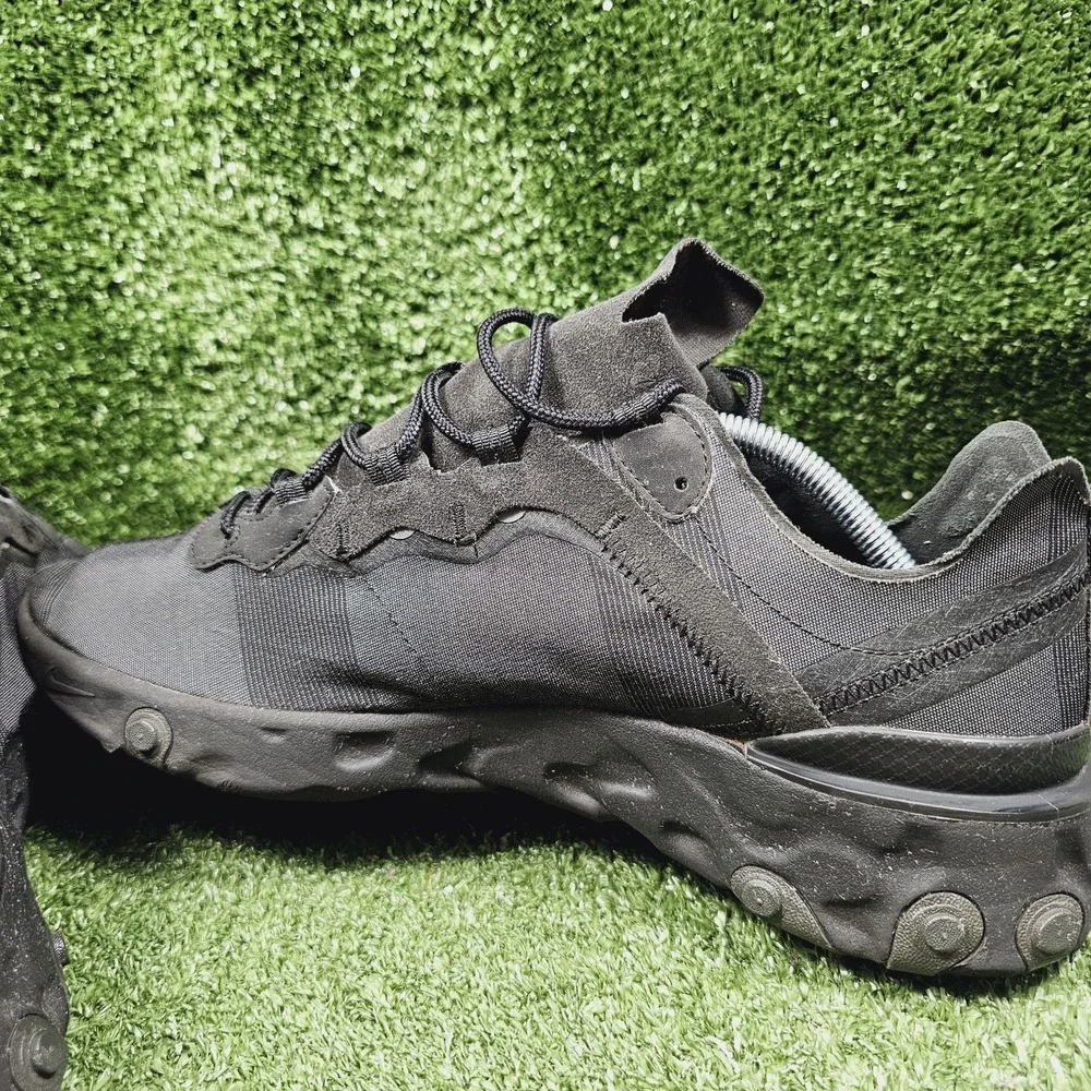 Nike please see