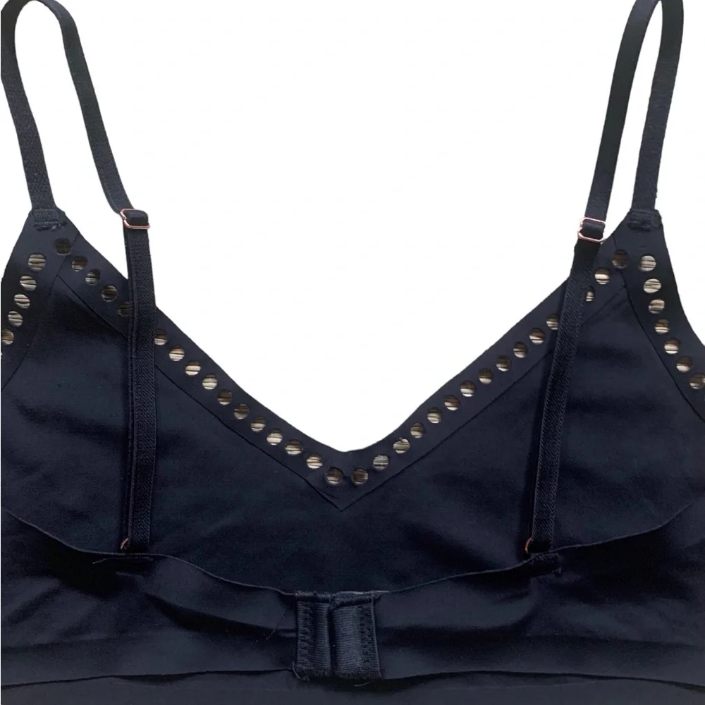 Urban Outfitters urban outfittters