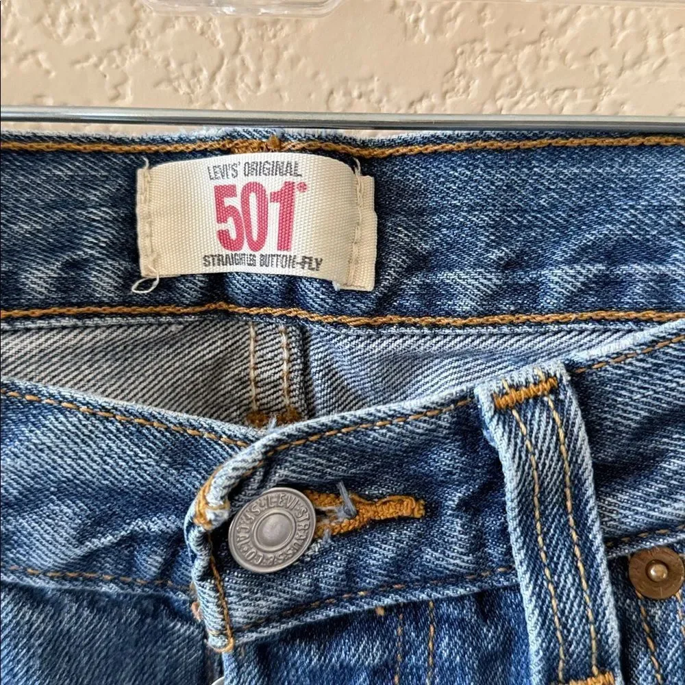 Levi's Men's 501 Original Fit Jeans Straight Leg Button Fly 100% Cotton