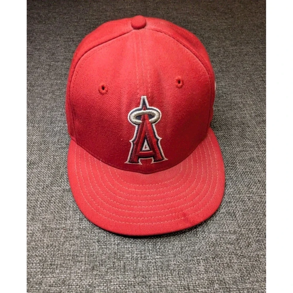 Vintage Anaheim Angels 2002 World Series New Era 59FIFTY Fitted Hat 7 1/8 Red