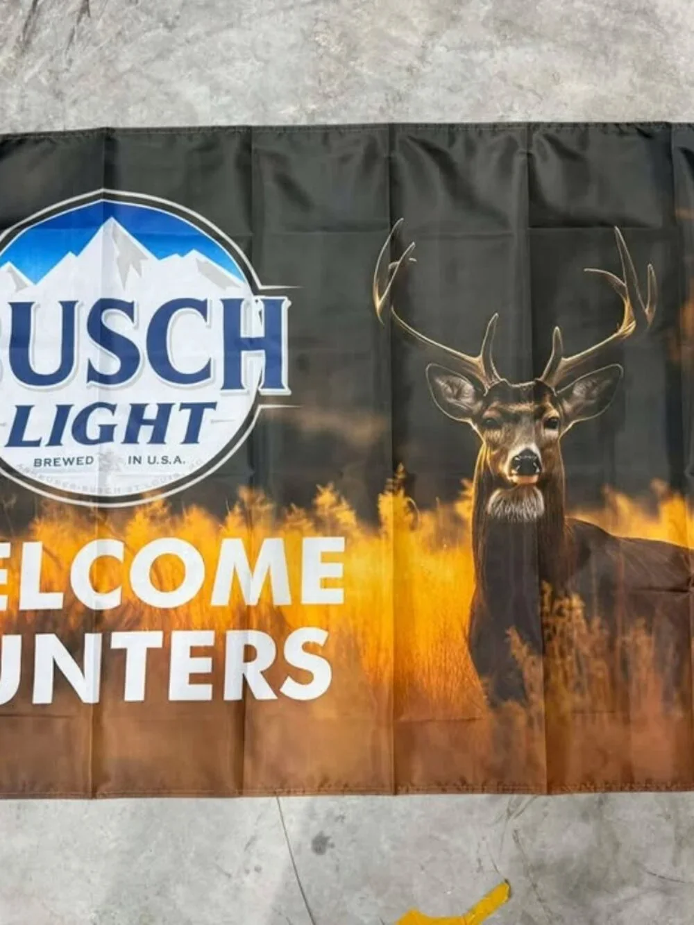 Busch Light celebrate hunting