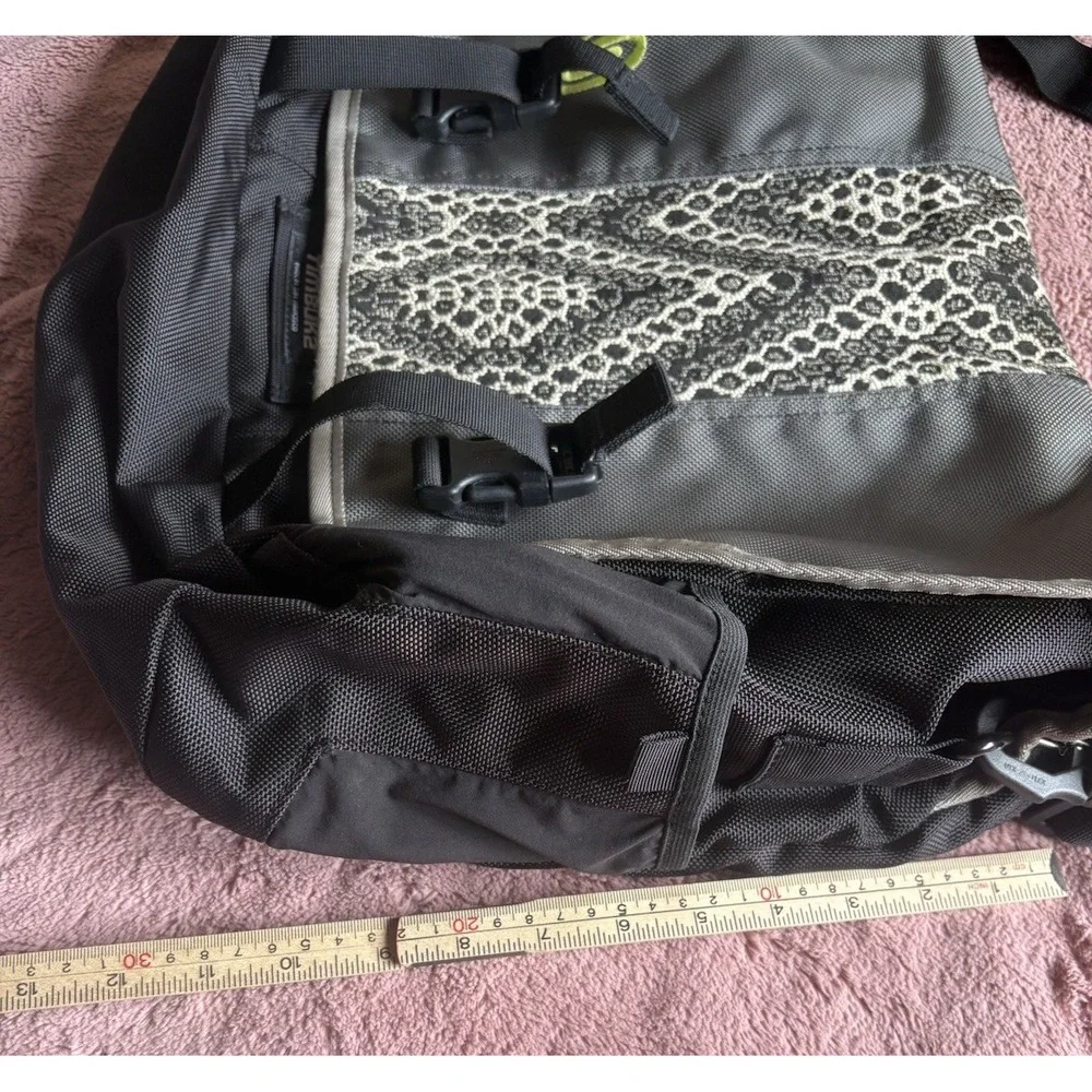 Vintage Timbuk2 Black Gray Rare Design Large Messenger Carry Bag-See Description