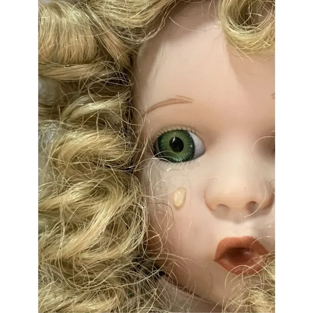 Ashton Drake Little Bo Peep doll by Wendy Lawton Nursery Rhyme Series