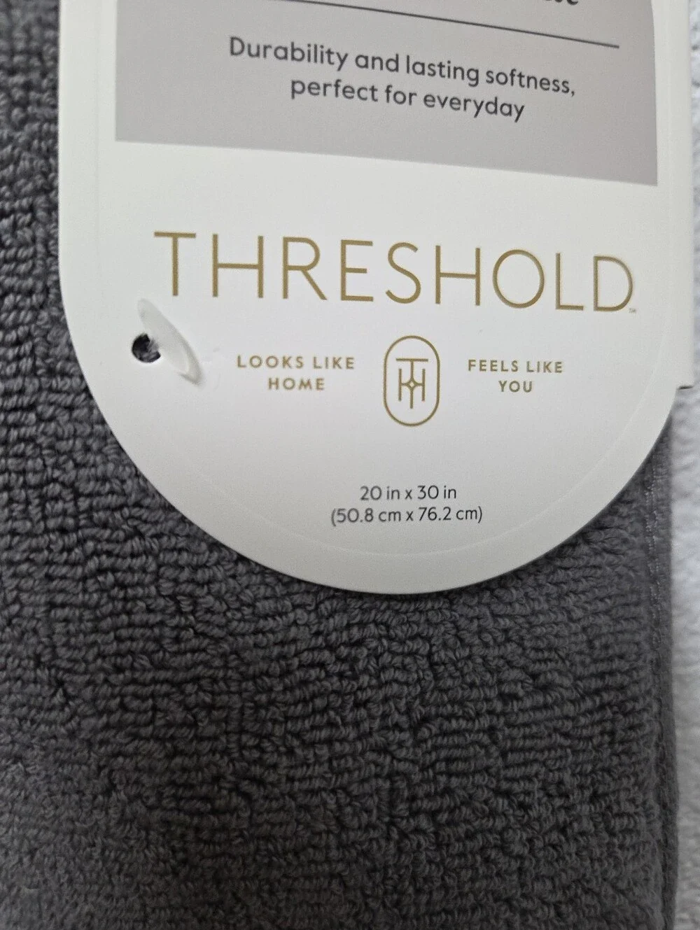 Threshold plush bath