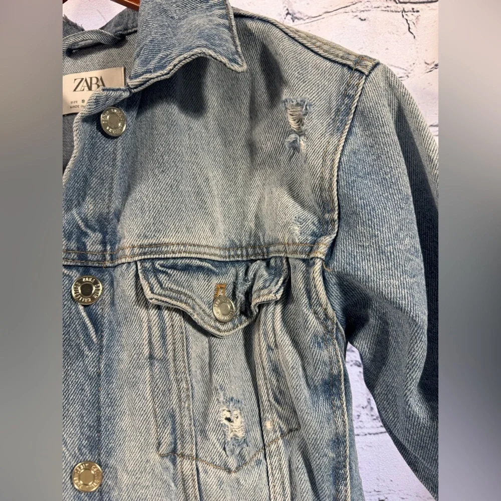 Zara stylish denim