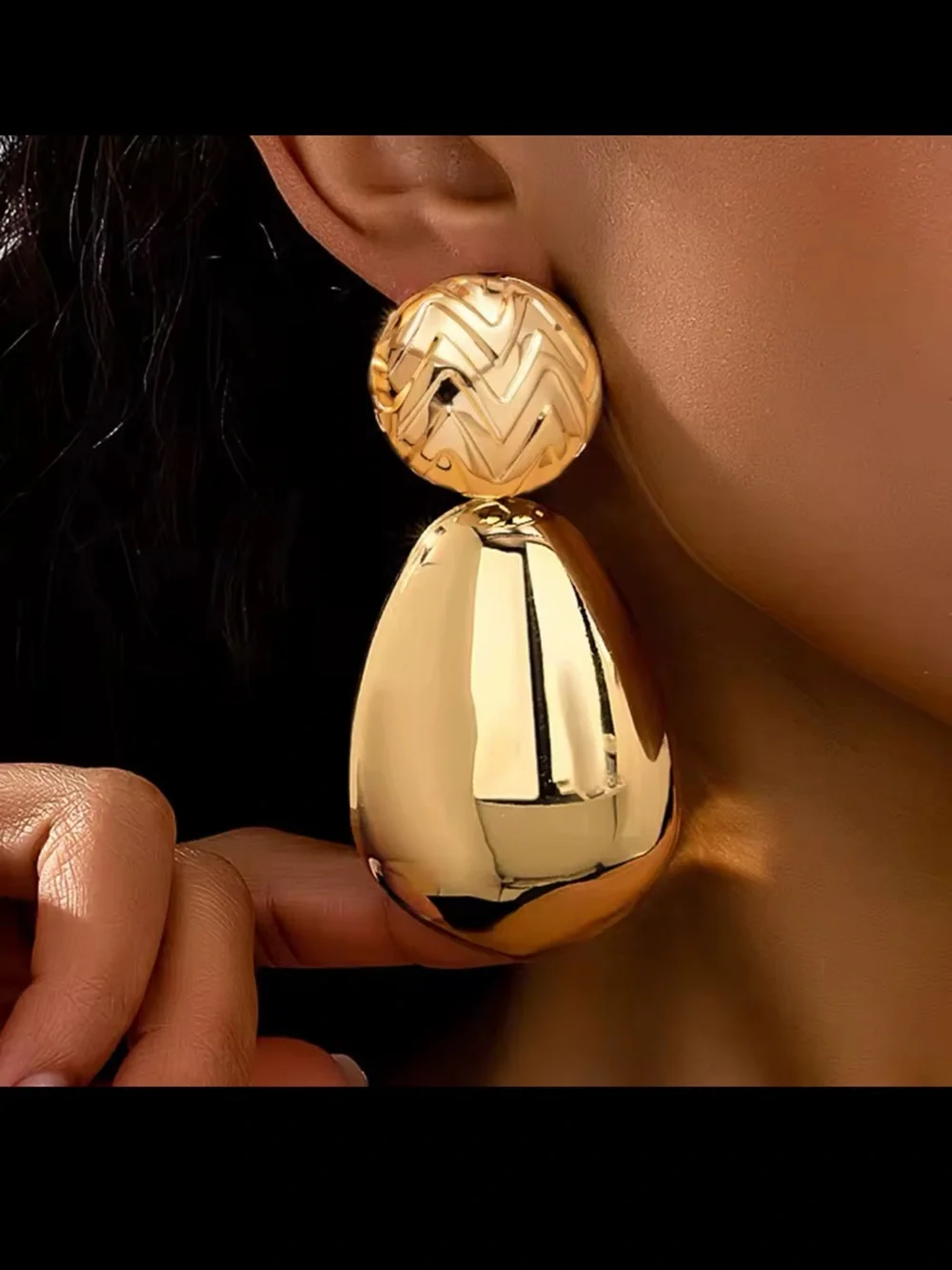 N/A bold gold