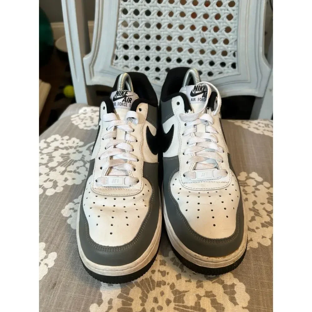 Nike these shoes