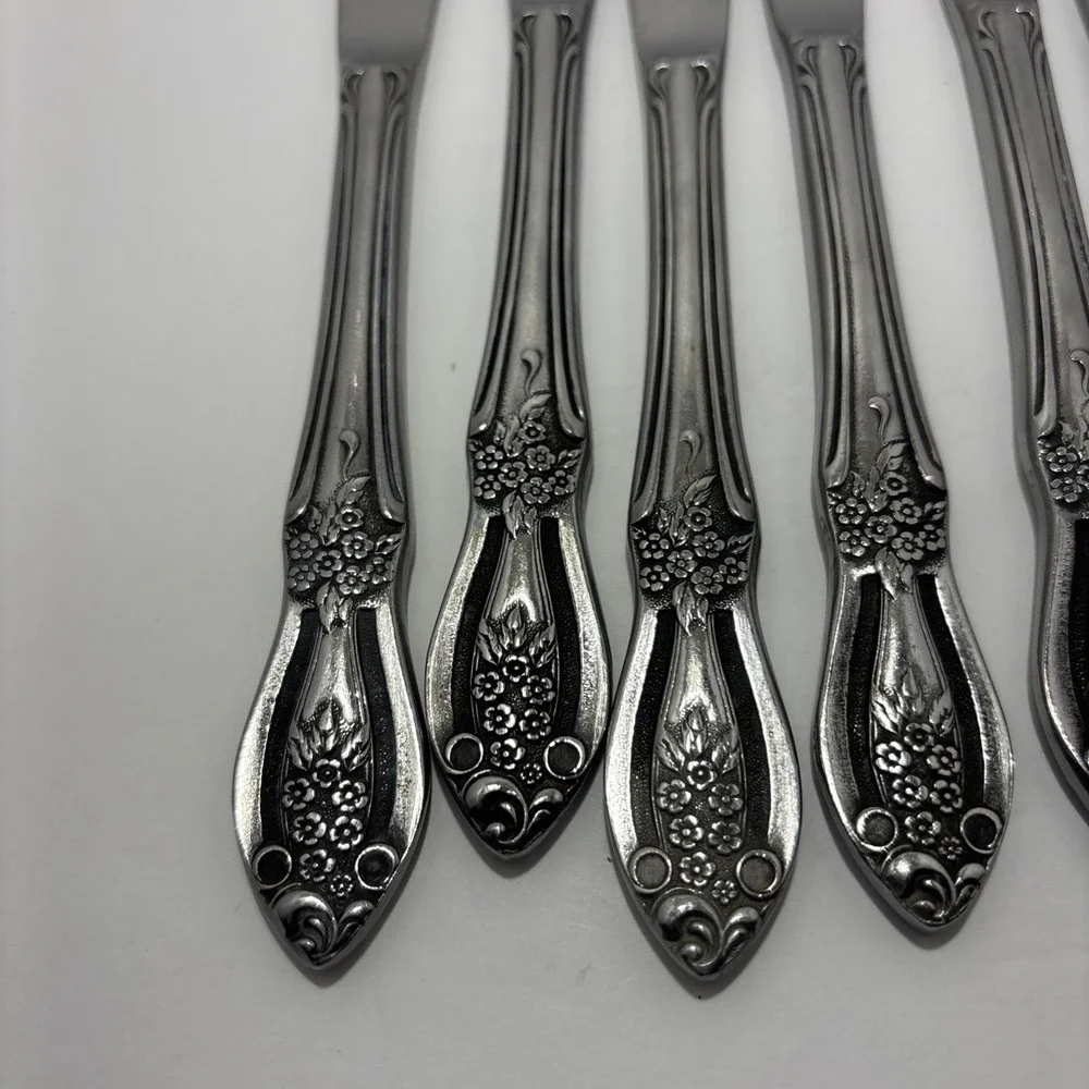 Vintage Stainless‎ Steel Knife Set Of 8. EUC VTG