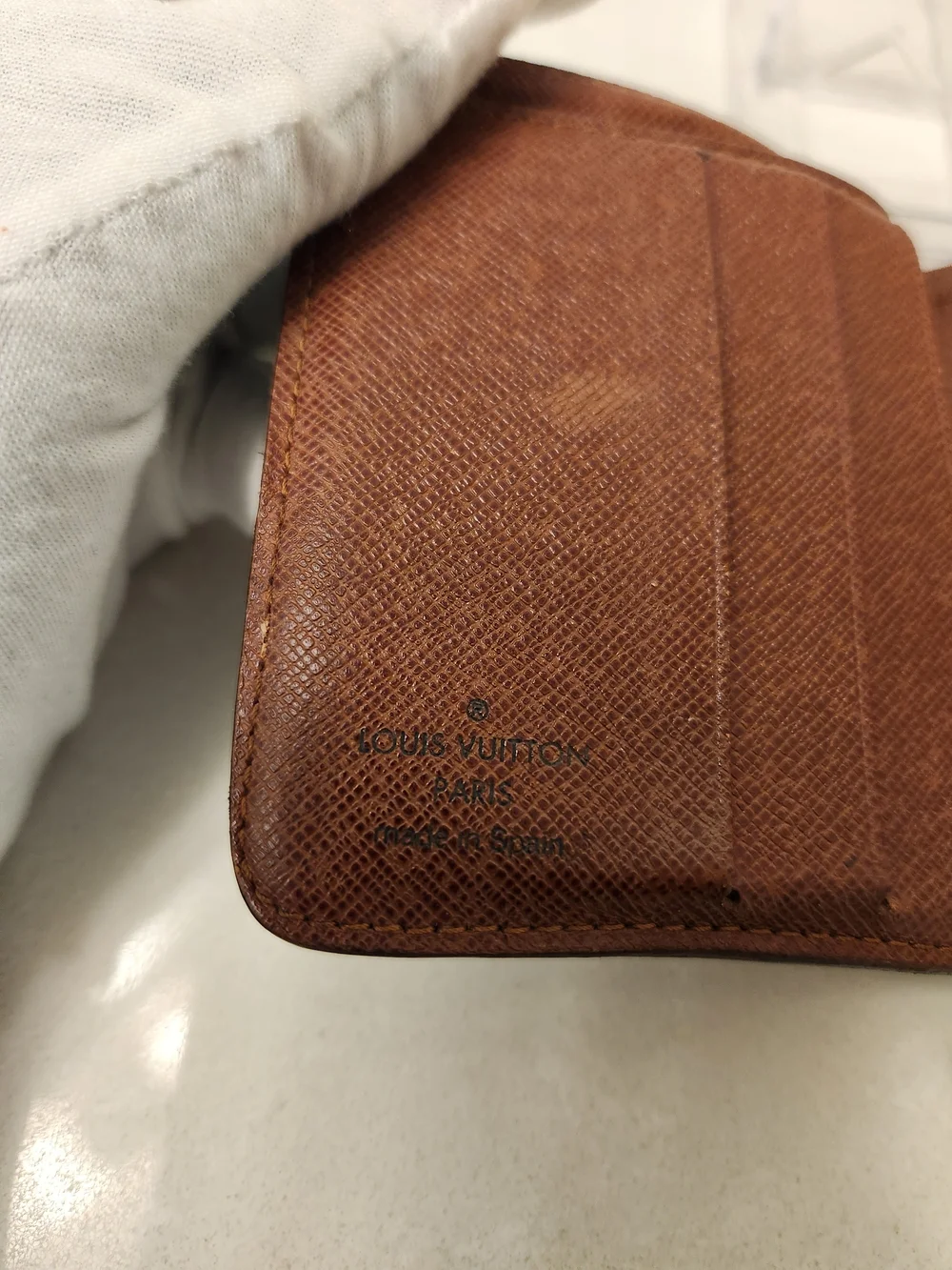 Louis Vuitton authentic louis