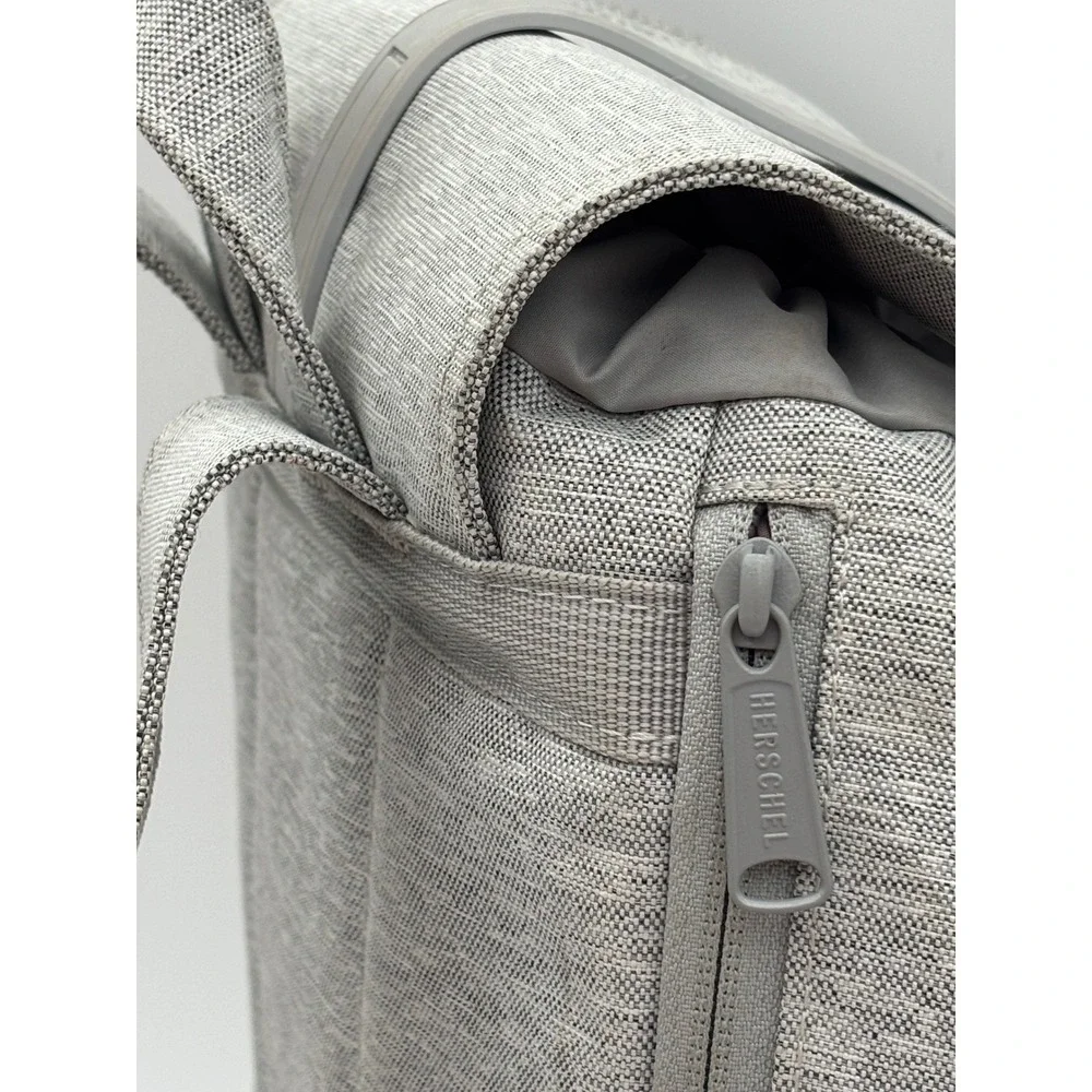 Herschel Supply Co. minimalist pictures