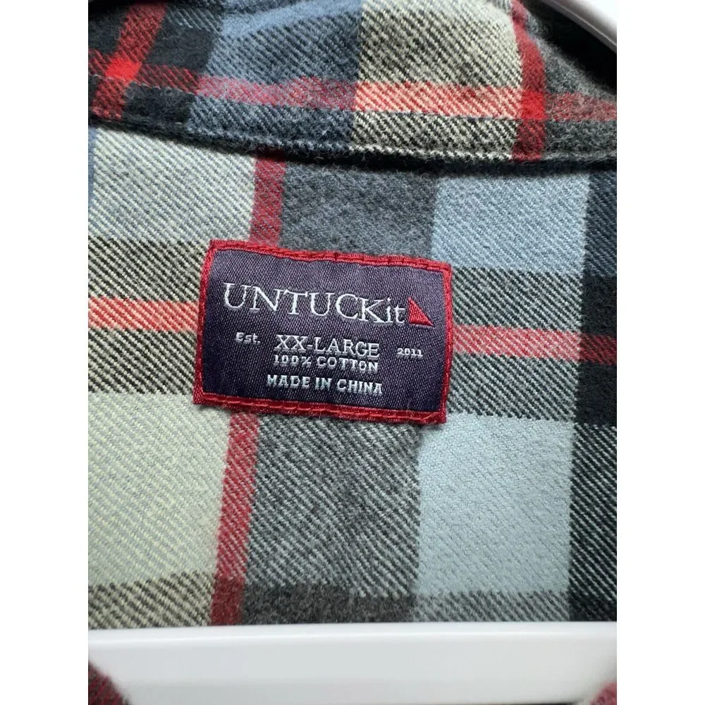 UNTUCKit any flaws