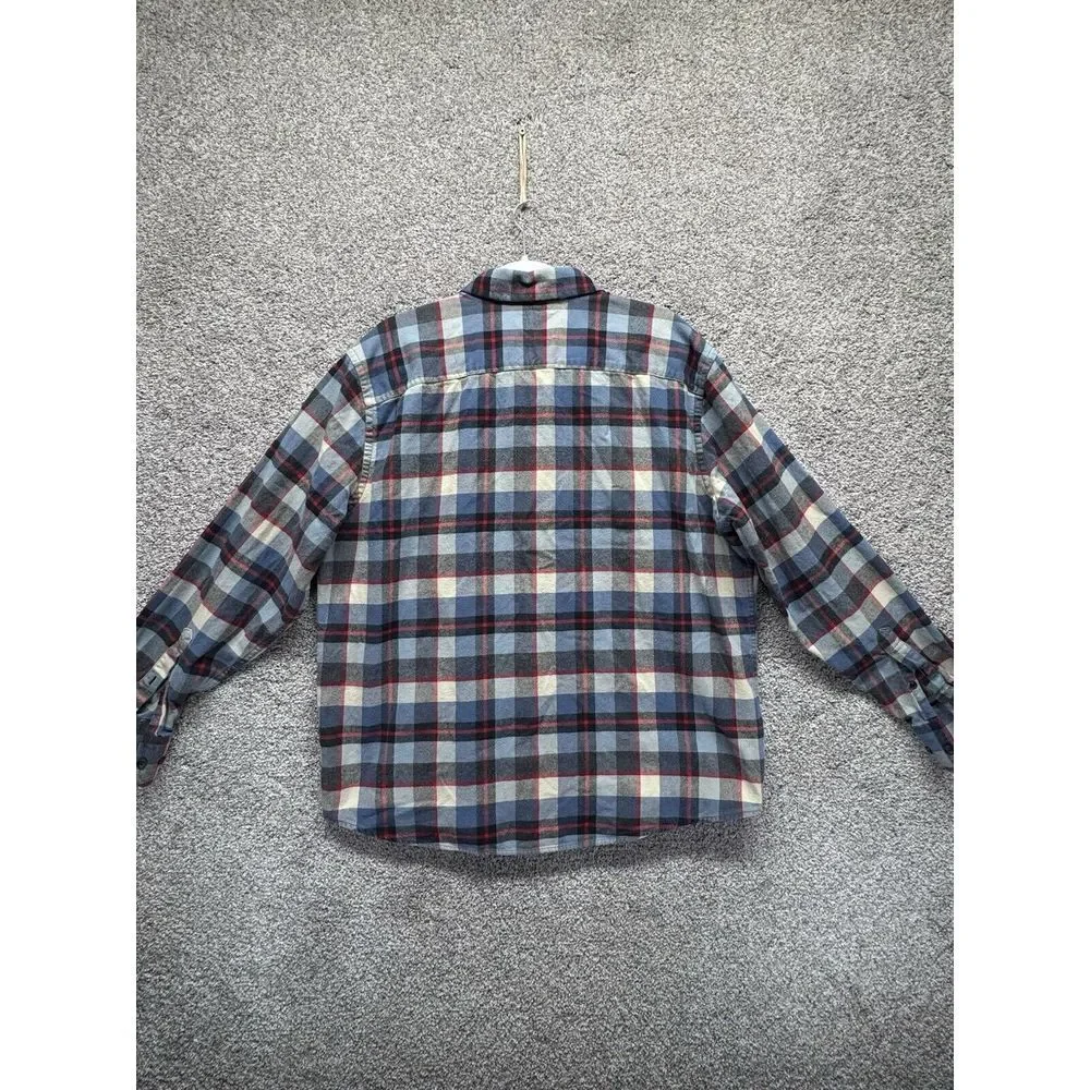 UNTUCKit any flaws