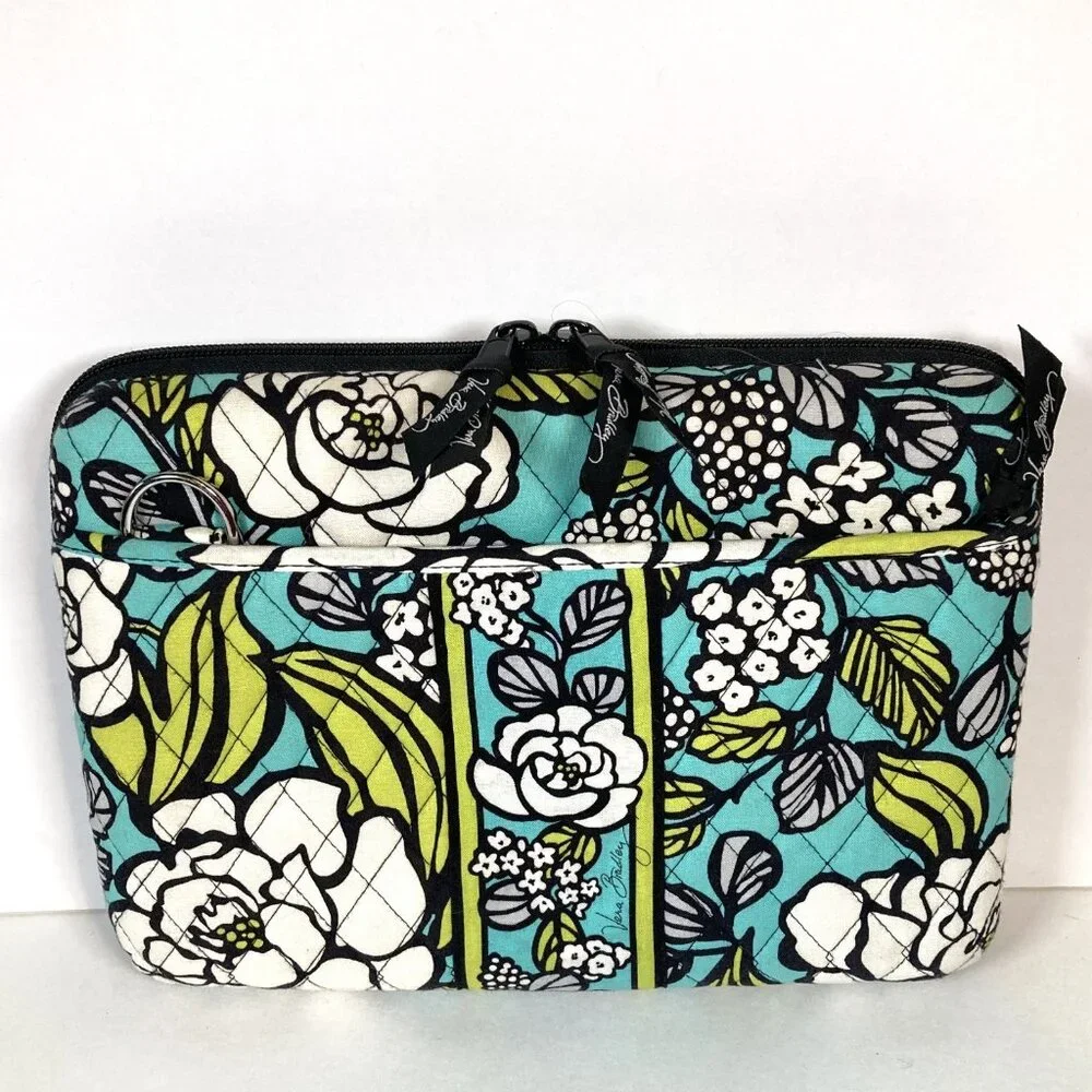 Vera Bradley Tablet Case Island Blooms Floral Padded Zip Around 8.5 in x 11.5 in