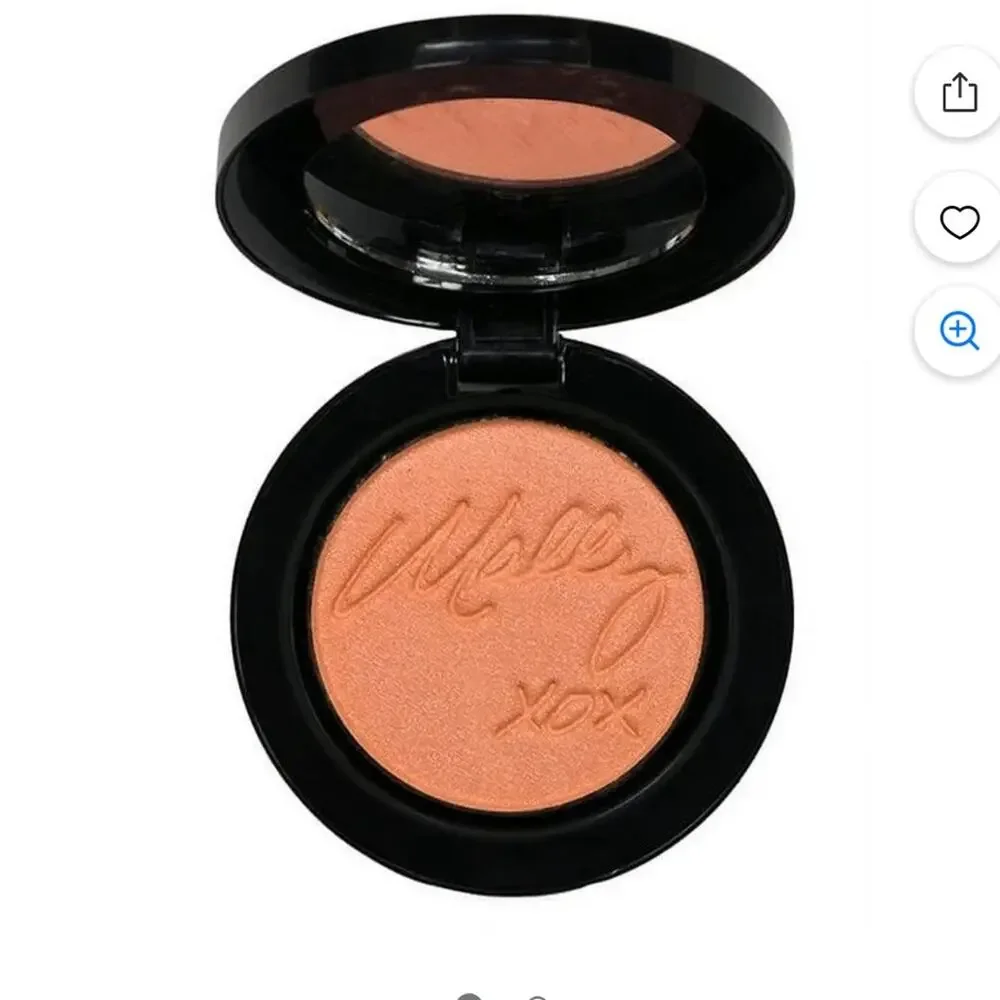 New mally effortlessly airbrushed blush in shade perfect peach