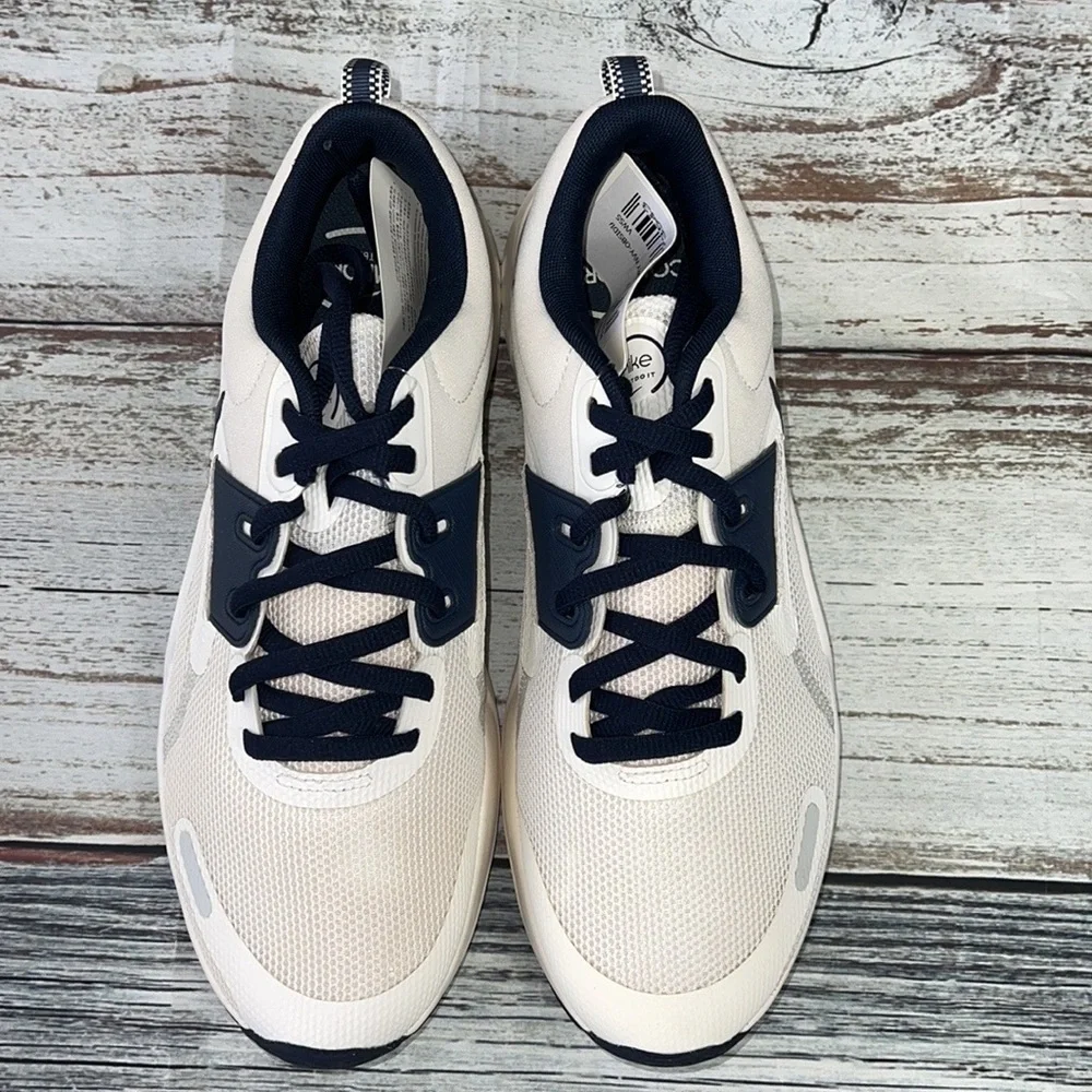 Nike men renew