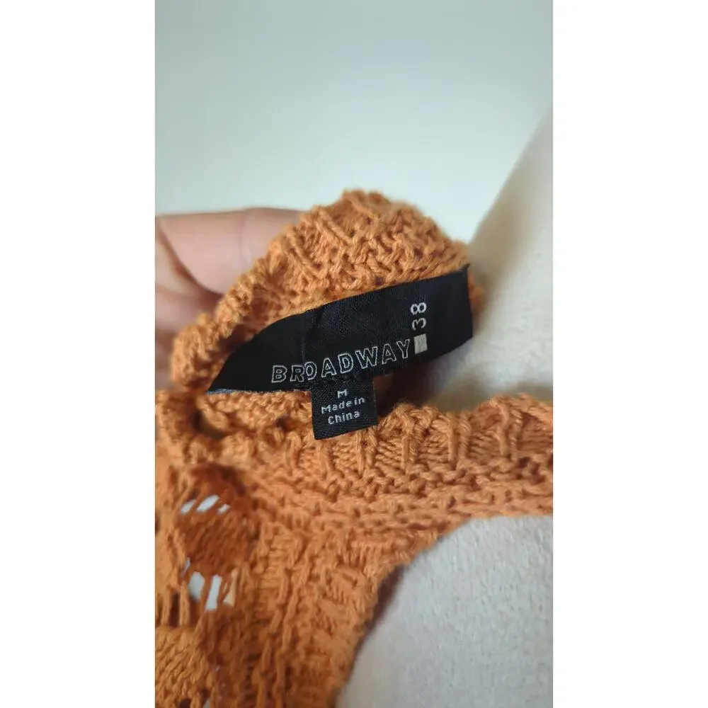 Broadway lace women