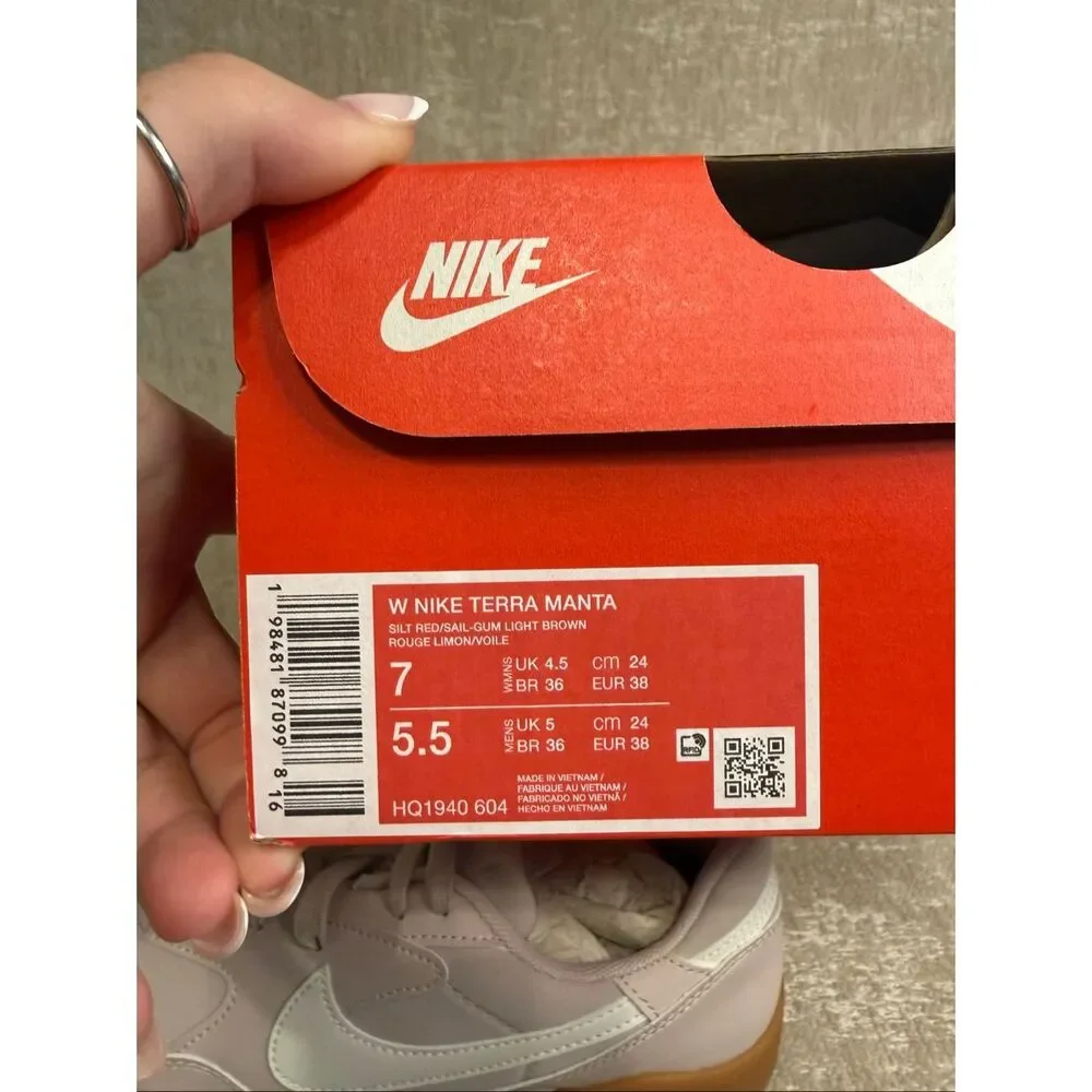Nike nib women