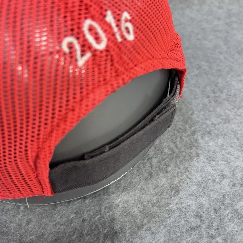 outdoor cap Company pre owned