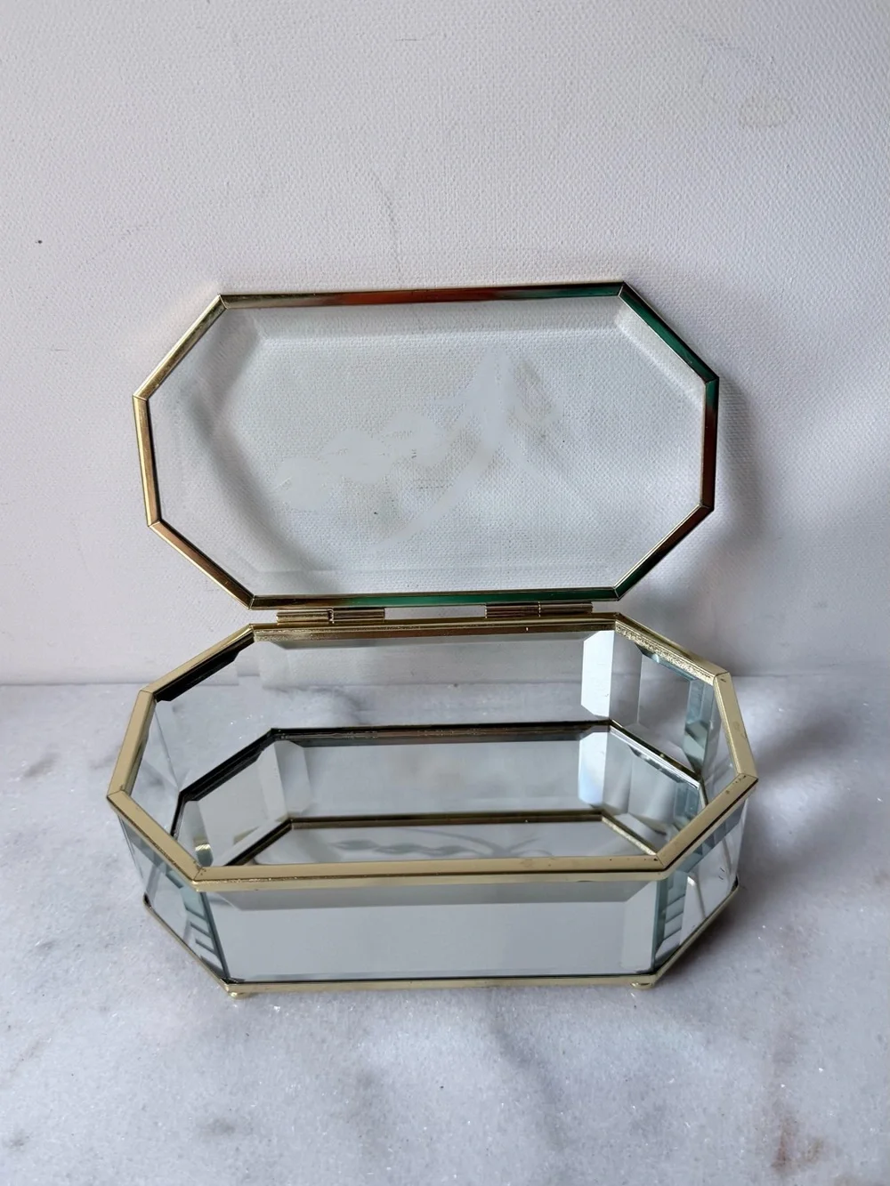 N/A elegant glass