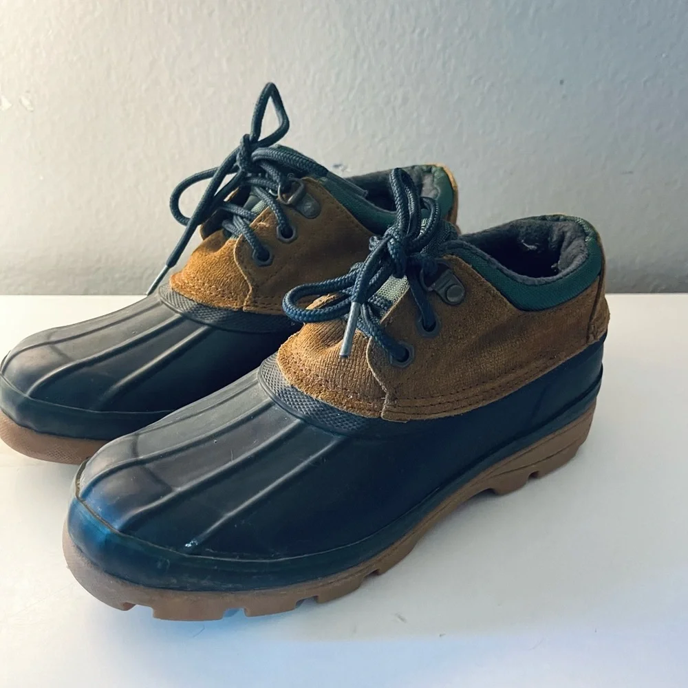 L.L. Bean Black and Brown Rain & Snow Boots Waterproof‎ Design