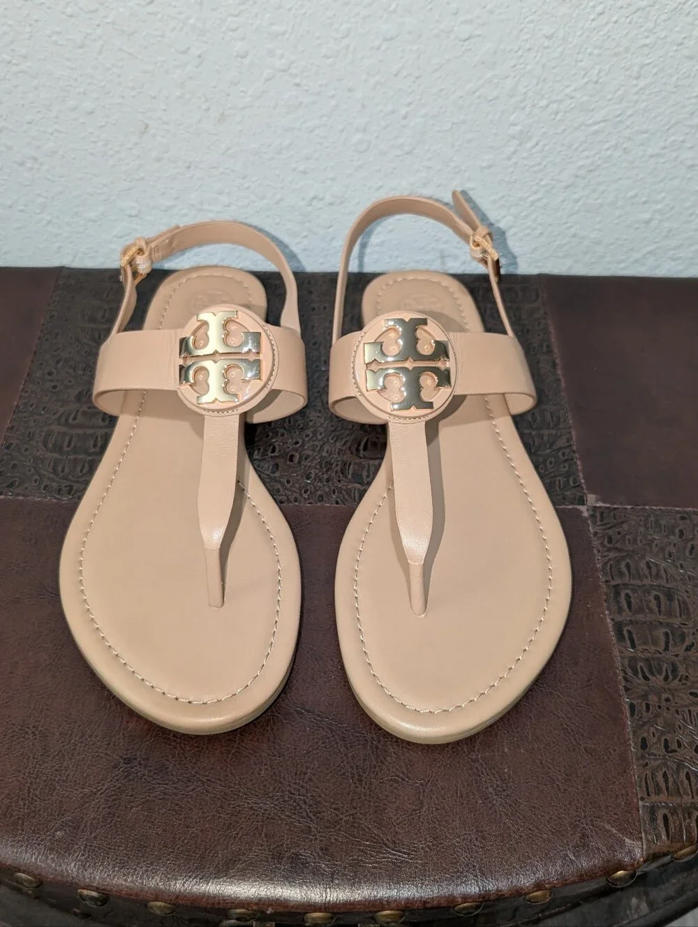 Tory Burch Claire Flat Thong Sandals Size 9.5